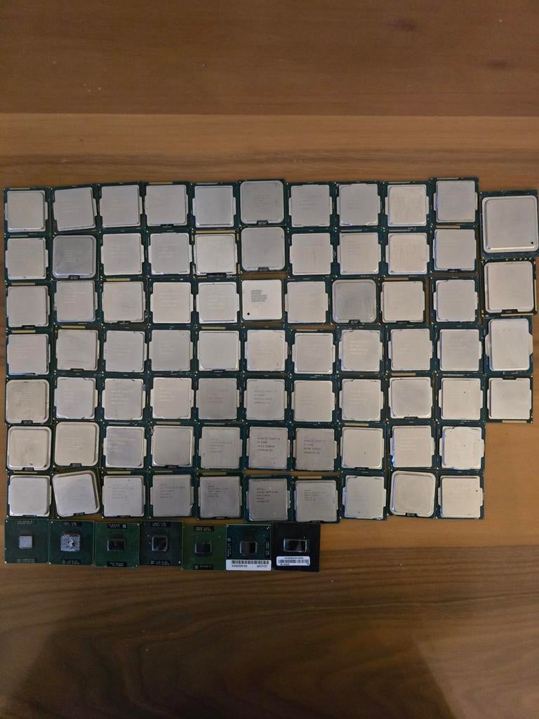 Veel verschillende CPU 's, zie de beschrijving, Computers en Software, Processors, 2-core, 3 tot 4 Ghz, Ophalen of Verzenden