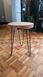Bijzettafel boomstam, Minder dan 55 cm, Rond, Zo goed als nieuw, Industrieel