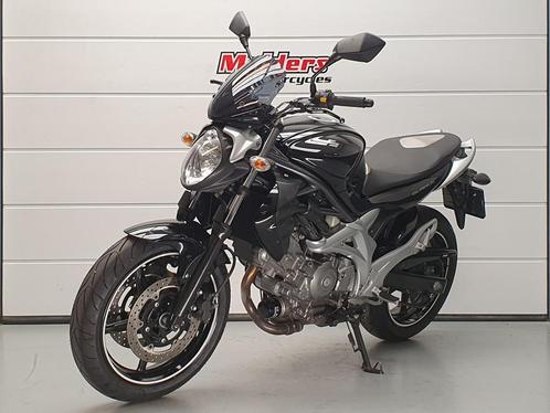Suzuki SFV 650 A GLADIUS SUZUKI SFV 650 A GLADIUS (bj 2009), Motoren, Motoren | Suzuki, Bedrijf, Naked bike