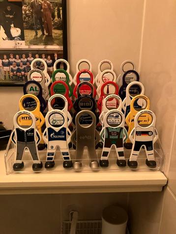 Flesopener Collectie op Display - Zo Goed Als Nieuw beschikbaar voor biedingen