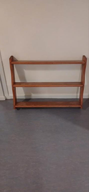 Houten rek voor aan de muur € 30,00  beschikbaar voor biedingen