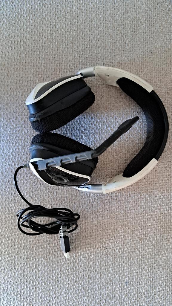 Corsair Gamingheadset, Computers en Software, Headsets, Gebruikt, Over-ear, Bedraad, Gaming headset, Inklapbare microfoon, Volumeregelaar