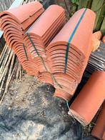 Spaanse terracotta dakpannen - 97 stuks, Ophalen, Steen of Klei, Zo goed als nieuw, 15 m² of meer