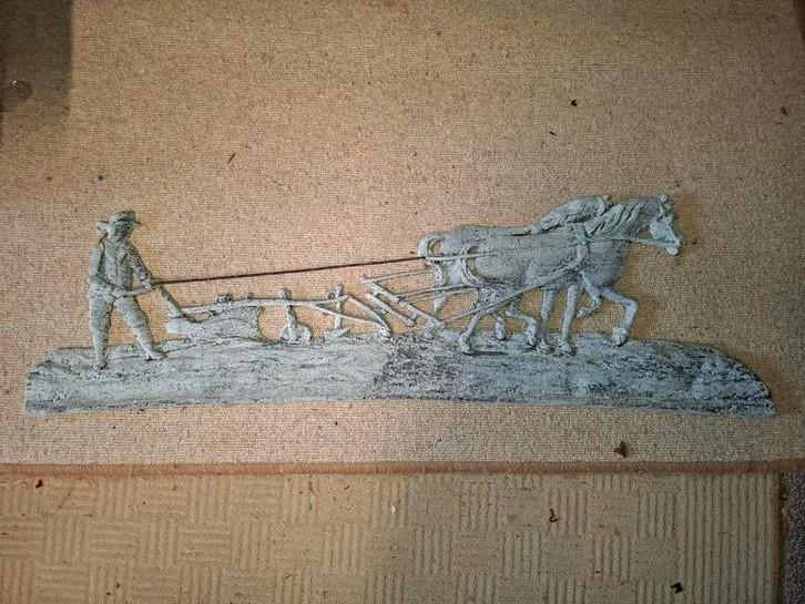 Antieke wanddecoratie - Ploegende Boer, Antiek en Kunst, Kunst | Beelden en Houtsnijwerken, Ophalen of Verzenden