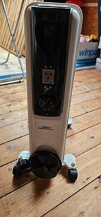 Olie gevulde radiator, Doe-het-zelf en Verbouw, Verwarming en Radiatoren, 30 tot 80 cm, Radiator, Ophalen of Verzenden, Zo goed als nieuw
