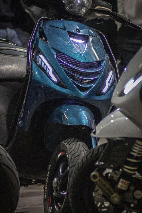 Custom kappenset zip / custom Zadel, Fietsen en Brommers, Scooters | Piaggio, Zo goed als nieuw, Zip, Ophalen of Verzenden