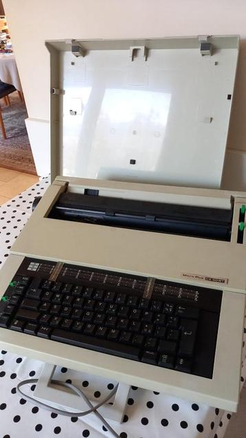 Electrische schrijfmachine/printer Brother CE50/BT beschikbaar voor biedingen