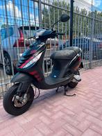 Piaggio zip sp h2o, Fietsen en Brommers, Scooters | Piaggio, Ophalen, Zo goed als nieuw, Benzine, Zip