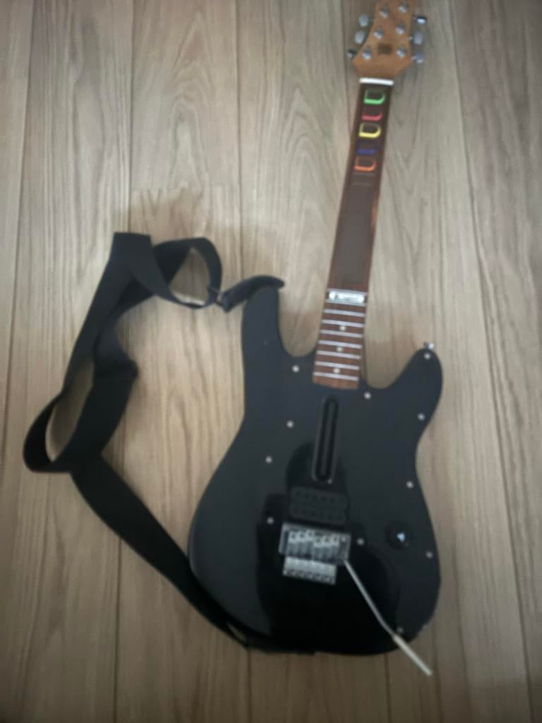 Guitar Hero Gitaar - Logitech PS3, Spelcomputers en Games, Muziek, 1 speler, Eén computer, Ophalen of Verzenden
