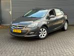 Opel Astra 1.4 Turbo Ecotec 88KW 5D 2015 - Inruil mogelijk, Auto's, Voorwielaandrijving, 65 €/maand, Stof, 680 kg