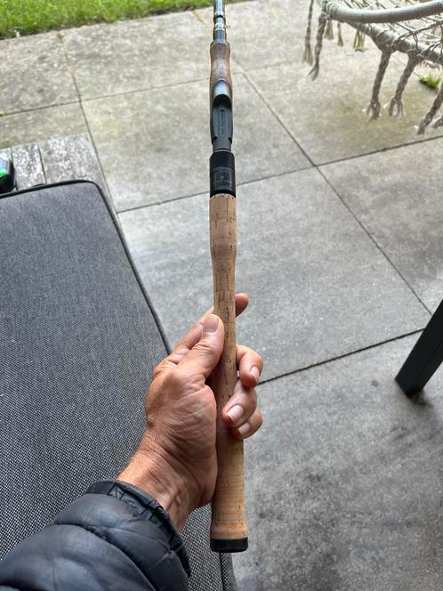 Westin W4 Powershad 2nd 270cm 15-40gram, Watersport en Boten, Hengelsport | Roofvissen, Zo goed als nieuw, Werphengel, Ophalen of Verzenden