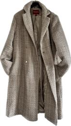 GUESS Bouclé Jas - Maat S, Ophalen of Verzenden, Zo goed als nieuw, Maat 36 (S), Beige