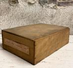 Brocante oud kistje met etiket Vaseline Madelon, Ophalen of Verzenden