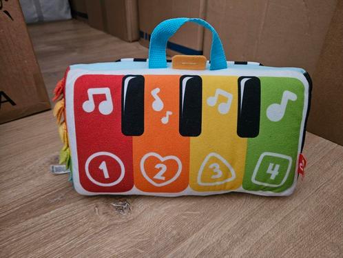 Fisher price kick & play soft piano, Kinderen en Baby's, Speelgoed | Fisher-Price, Zo goed als nieuw, Speelset, Ophalen of Verzenden