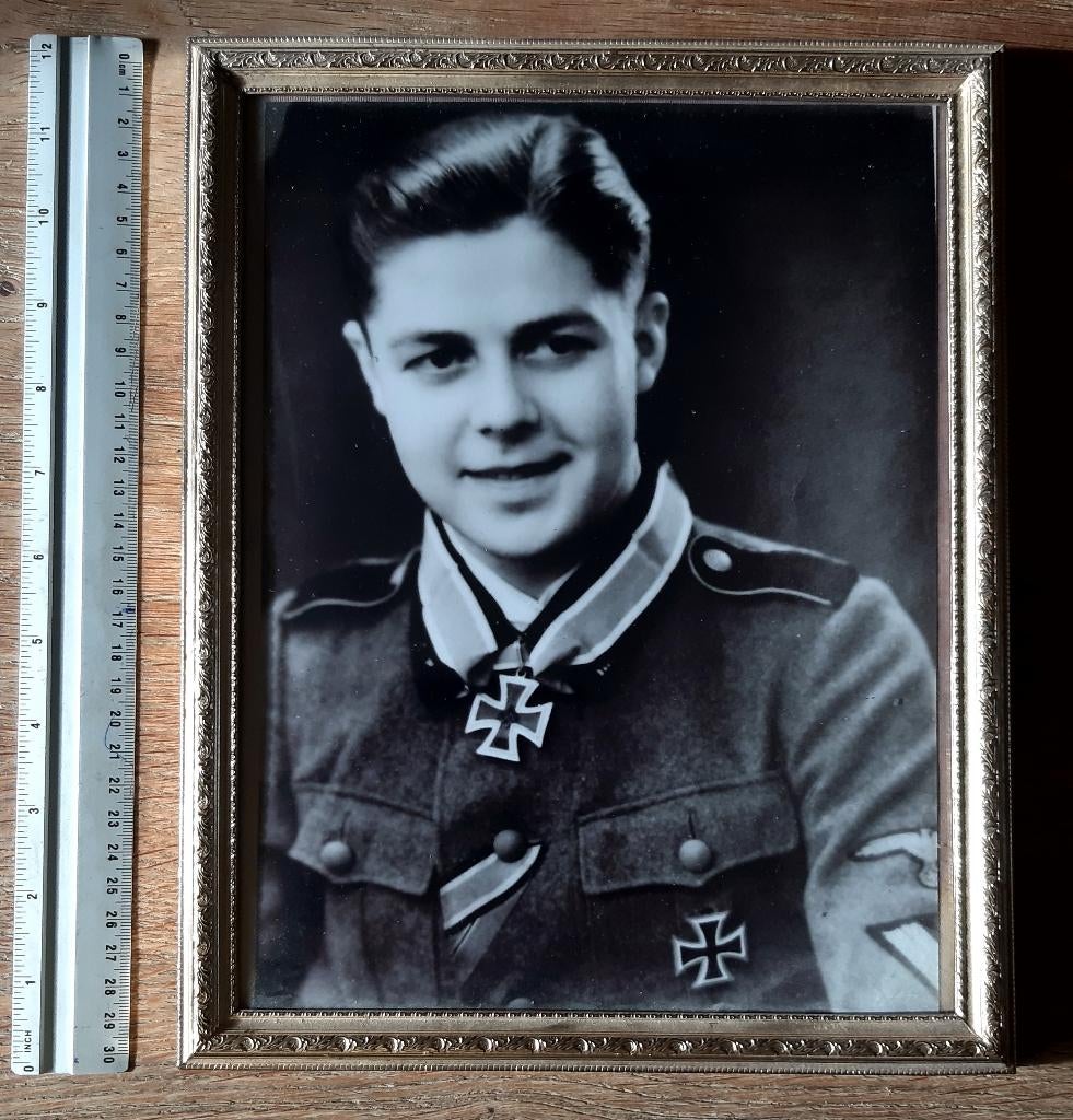 Gerardus Leonardus Mooijman Waffen XX copy foto in lijst, Verzamelen, Militaria | Tweede Wereldoorlog, Ophalen of Verzenden, Landmacht