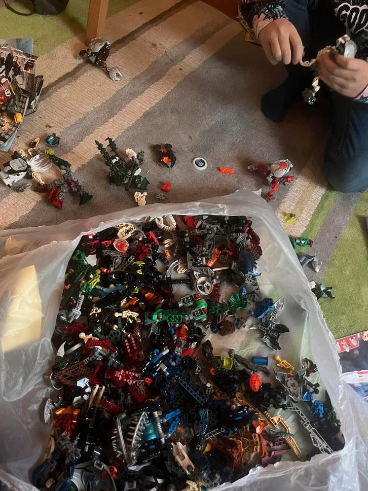 zak bionicle lego incl vintage, Kinderen en Baby's, Speelgoed | Duplo en Lego, Zo goed als nieuw, Lego, Losse stenen, Ophalen of Verzenden