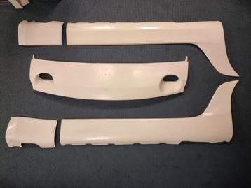 Porsche 944 S2/Turbo Strosek neus en 968 dorpels beschikbaar voor biedingen