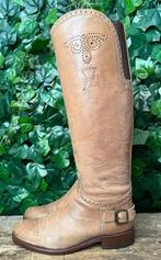 zo goed als nieuw hoge laars van Sendra maat 38, Bruin, Ophalen of Verzenden, Zo goed als nieuw, Sendra