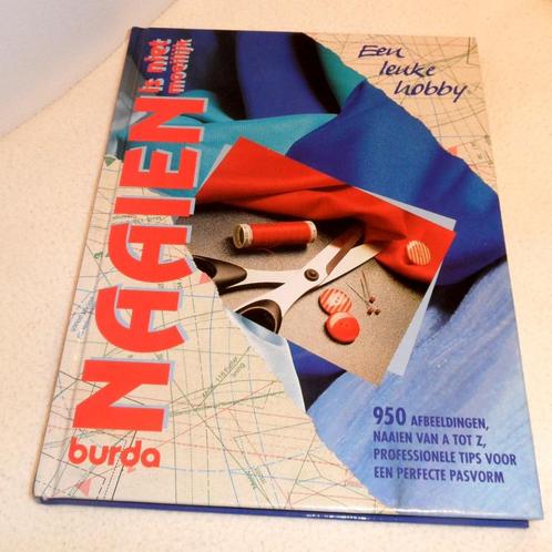 Naai boek Burda naaien is niet moeilijk zie, Hobby en Vrije tijd, Kledingpatronen, Nieuw, Overige typen, Vrouw, Burda, Ophalen of Verzenden