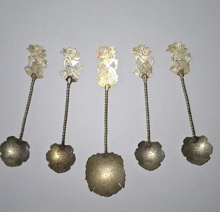 Vintage Indonesische Wayang Lepels (5 stuks), Antiek en Kunst, Antiek | Bestek, Ophalen of Verzenden