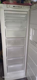Siemens Vriezer no frost, Witgoed en Apparatuur, Vriezers en Diepvrieskisten, 160 cm of meer, Zo goed als nieuw, Energieklasse A of zuiniger