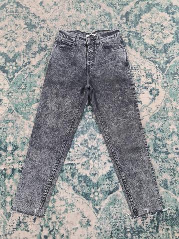 Levi's Mom jeans W27 L28 WMN Tulsi2728 Grijs
 beschikbaar voor biedingen