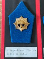 Kraag embleem rijkspolitie te water, Ophalen of Verzenden, Landmacht, Nederland, Embleem of Badge