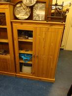 Grenen kast met glasdeur en 8 vakken, Ophalen