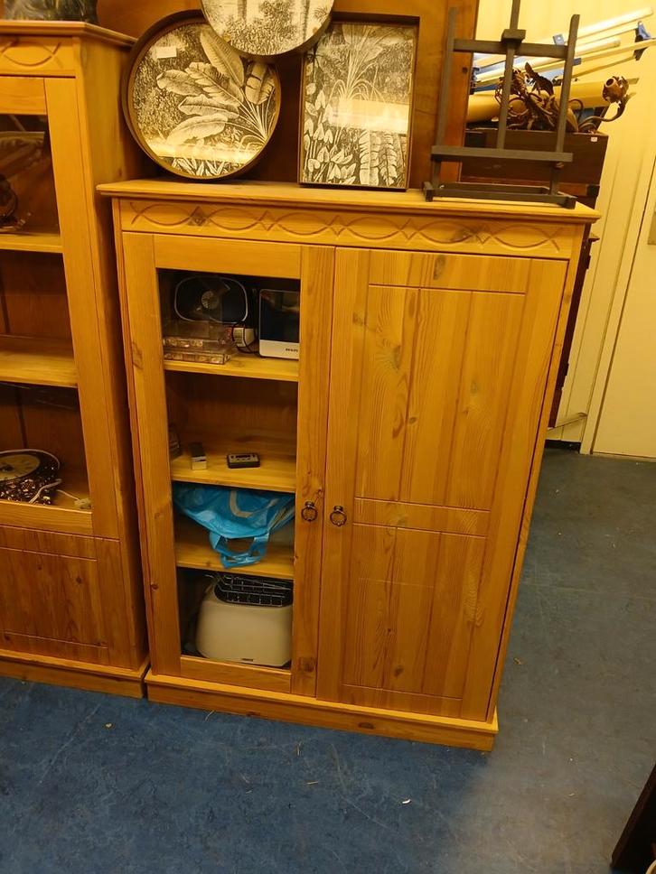 Grenen kast met glasdeur en 8 vakken, Antiek en Kunst, Antiek | Meubels | Kasten, Ophalen