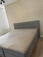 Grijze boxspring, Ophalen, Zo goed als nieuw, Tweepersoons, 200 cm