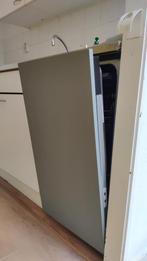 IKEA inbouwvaatwasser MEDELSTOR, Witgoed en Apparatuur, Vaatwasmachines, Ophalen, Kort programma, Zo goed als nieuw, Inbouw