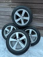 Volvo V40 205-55-16 inch velgen met winterbanden ZGAN, Auto-onderdelen, Banden en Velgen, Ophalen, Gebruikt, 16 inch, Banden en Velgen