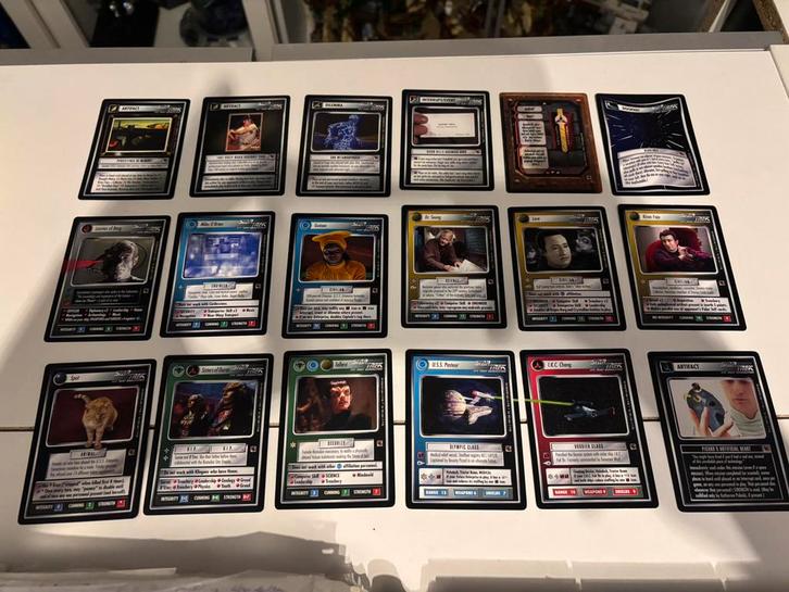 Star Trek CCG Fajo Collection Compleet (18 kaarten), Hobby en Vrije tijd, Verzamelkaartspellen | Overige, Zo goed als nieuw, Ophalen of Verzenden