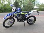 Sherco Sm-Rs 50 2024 E5 Nieuw Derbi/Aprilia/Rieju, Fietsen en Brommers, Brommers | Derbi, 6 versnellingen, Maximaal 45 km/u, Nieuw