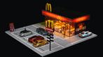 Black Box Diorama 1:64 Diorama Mcdonalds parking lot met led, Black Box Diorama, -, Nieuw, Ophalen of Verzenden