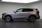 BMW iX1 eDrive20 xLine / Panoramadak / Trekhaak / Sportstoel, Leder, Nieuw, SUV of Terreinwagen, Zilver of Grijs