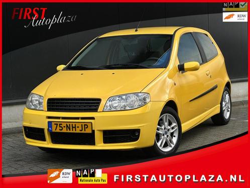 Fiat Punto 1.4-16V Dynamic AIRCO/STUURBEKR/6-BAK | LEUKE AUT, Auto's, Fiat, Bedrijf, Te koop, Punto, ABS, Airbags, Airconditioning