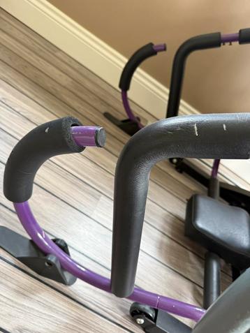 Buikspier trainer beschikbaar voor biedingen