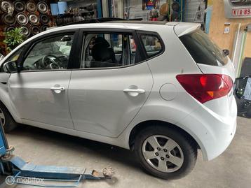 LOSSE ONDERDELEN Kia Venga 2015 G4FA 80594 km WD Motor beschikbaar voor biedingen