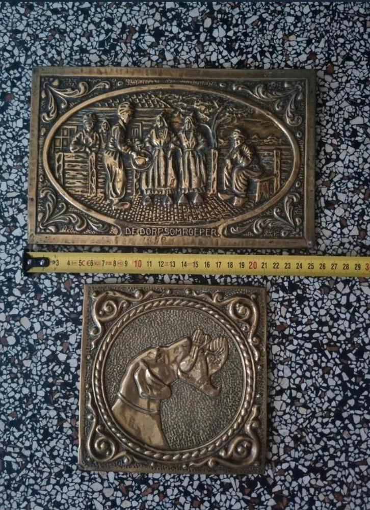 Twee decoratieve koperen wandplaten, Antiek en Kunst, Antiek | Wandborden en Tegels, Ophalen of Verzenden