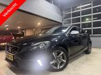 Volvo V40 2.0 D4 R-Design Leer|Navigatie 2014, Euro 5, Gebruikt, 4 cilinders, Zwart
