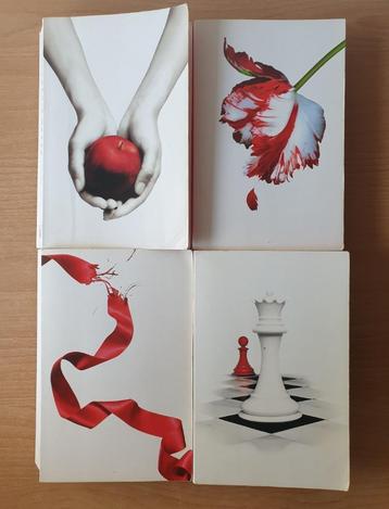 Stephenie Meyer - Eng, Ned, HC / SC, per stuk te  koop beschikbaar voor biedingen