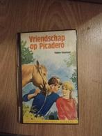 Vriendschap op picadero, Ophalen of Verzenden, Gelezen, Noord-Brabant