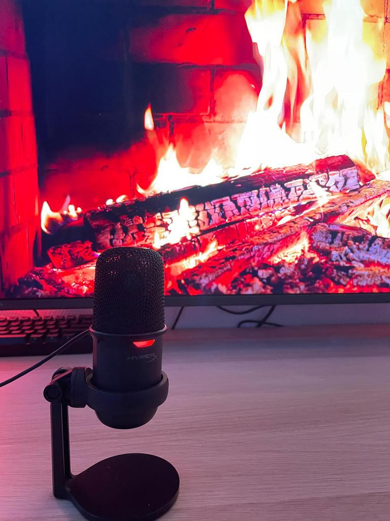 Microfoon en armsteun, Computers en Software, Headsets, Zo goed als nieuw, On-ear, Bedraad, Inklapbare microfoon, Mute-functie