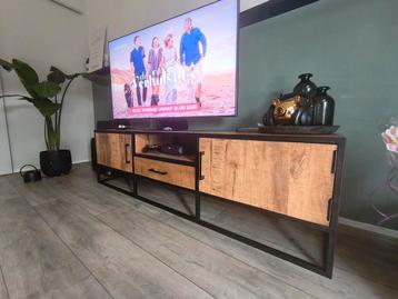TV meubel mangohout 180cm industrieel duurzaam massief  beschikbaar voor biedingen