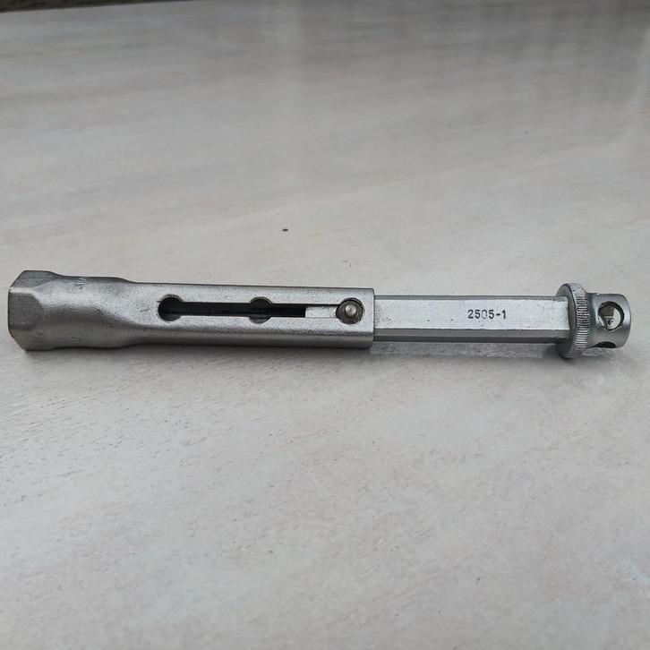 Hazet bougie-sleutel o.a voor VW T1., Auto diversen, Autogereedschap, Zo goed als nieuw, Ophalen of Verzenden