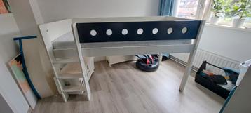 Flexa halfhoogslaper wit/antraciet incl. valbescherming beschikbaar voor biedingen