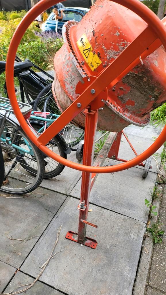 Lescha ABM P 135L Betonmolen - Te Huur/Koop, Doe-het-zelf en Verbouw, Betonmolens, Gebruikt, Ophalen of Verzenden