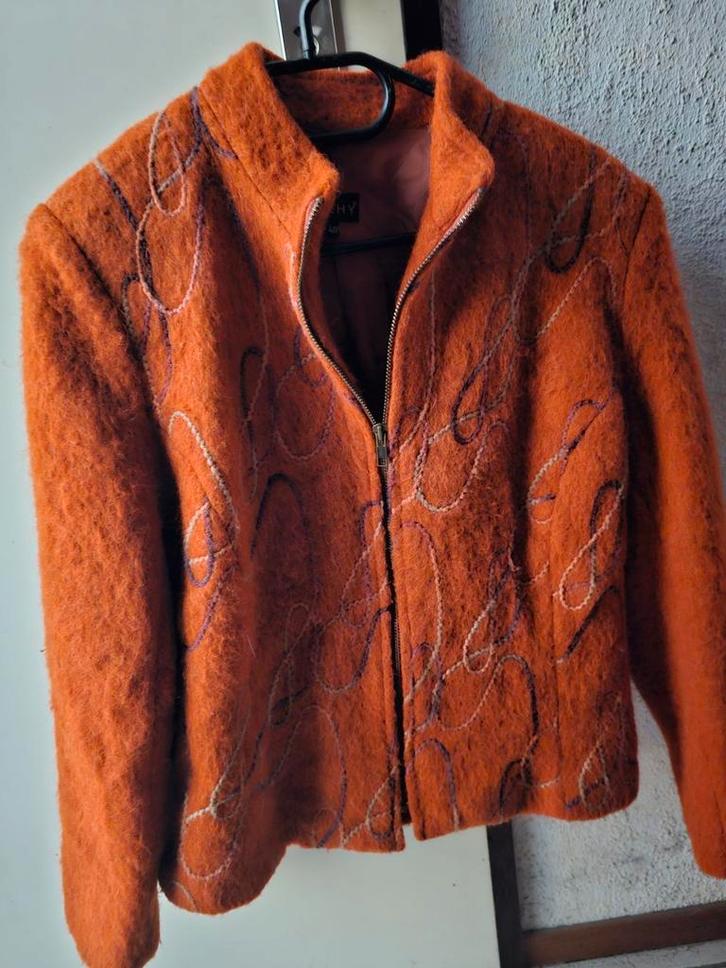 Mooi gevoerd jasje van Véchy in maat 40. wolmix, Kleding | Dames, Jasjes, Kostuums en Pakken, Zo goed als nieuw, Maat 38/40 (M)