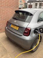 Fiat 500 42kWh 118pk Aut 2023 Grijs, Auto's, Fiat, 58 pk, Elektrisch, Zilver of Grijs, Te koop